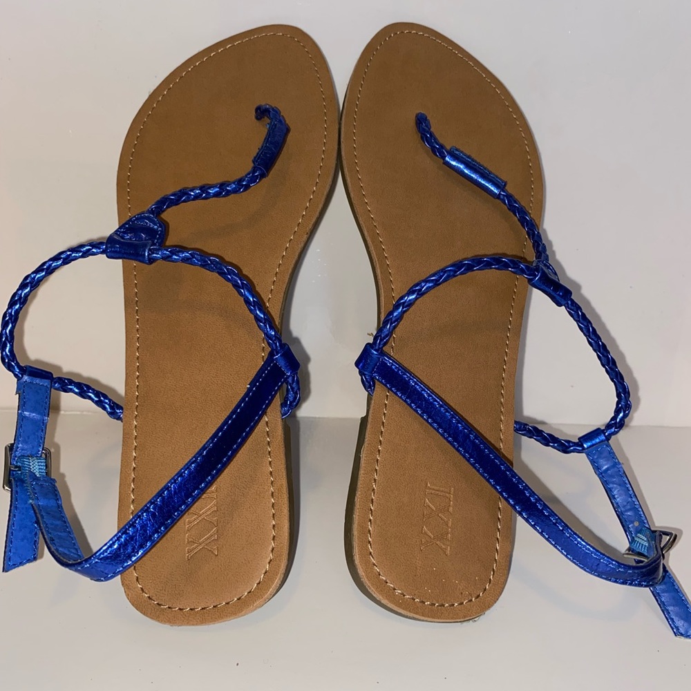 Forever 21 Blue Metallic Sandals